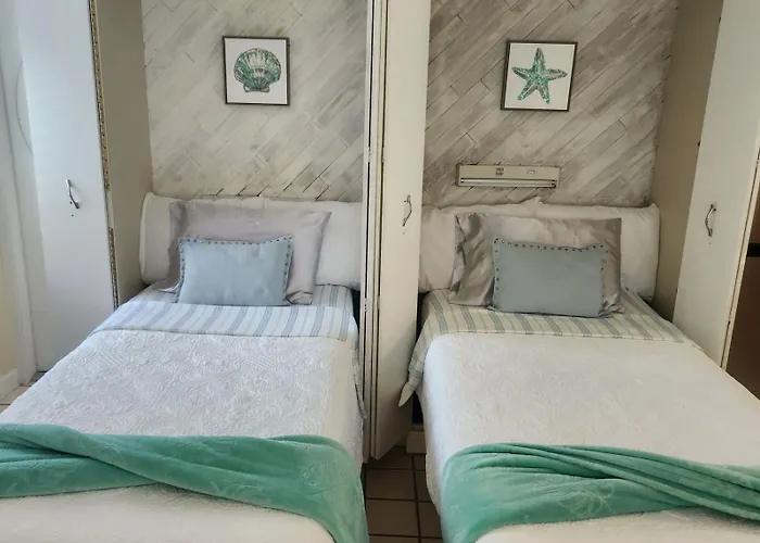 Mandalay Bay Aparthotel Clearwater Beach