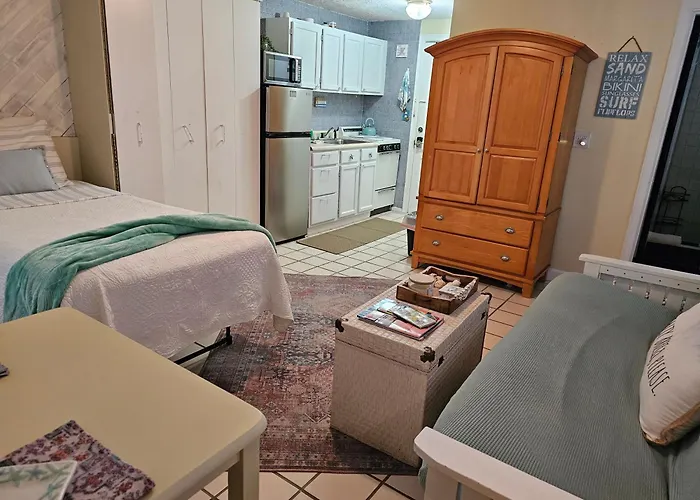 Mandalay Bay Aparthotel