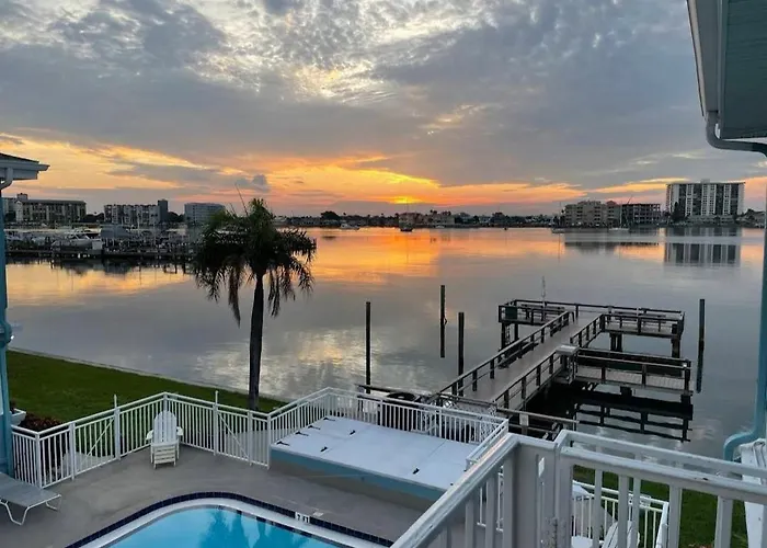 Mandalay Bay 3* Clearwater Beach