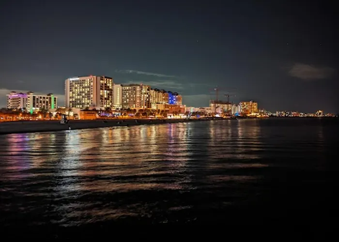 Mandalay Bay Aparthotel 3*